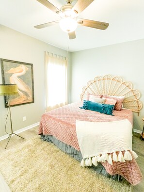 3 bedrooms, iron/ironing board, free WiFi, bed sheets