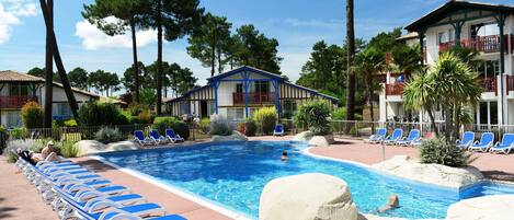 Piscina a l'aire lliure
