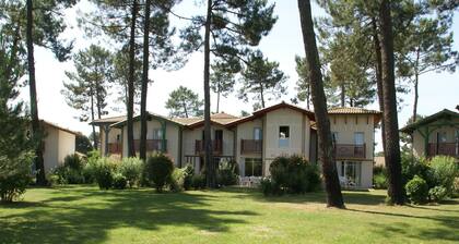 Villa in France by Golf Course With Pool