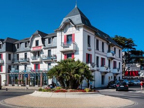 Exterior - Apartment in La Baule Near Cote D'amour (Pornichet)