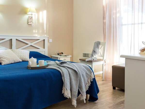 Apartment | Room amenity - Apartment in La Baule Near Cote D'amour (Pornichet)