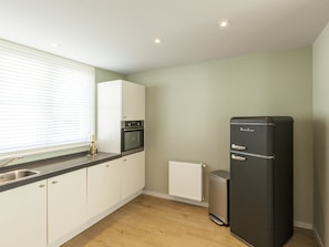 Villa | Private kitchen - Villa in Cadzand Near Beach & Dunes (Cadzand-Bad)