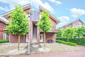 Exterior - Uitgeest Apartment With Waterpark Nearby (Uitgeest)