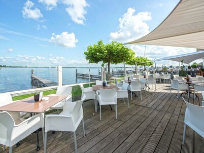 Uitgeest Apartment With Waterpark Nearby