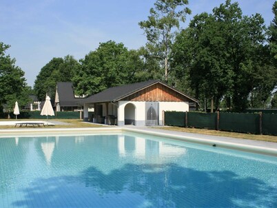 Relaxing Sauna Villa Retreat