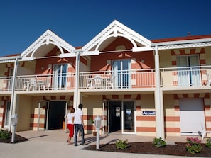 Exterior - Well-kept and Cozy Apartment on the Atlantic Coast (Le Verdon-sur-Mer)