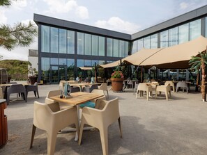 House | Dining