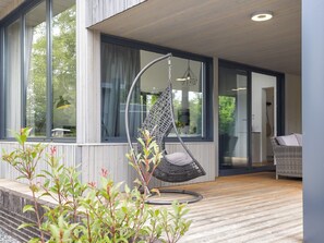 House | Exterior - Stylish Escape in Enter (Enter)