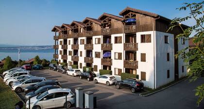 Apartment Near Lake Geneva