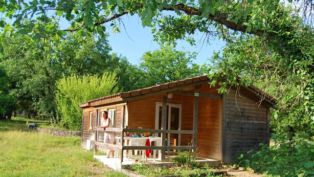 Cottage | Exterior - Vibrant Cottage With Covered Terrace, Near Swimming Paradise (Gramat)