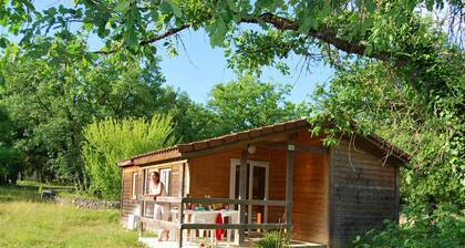 Vibrant Cottage With Covered Terrace, Near Swimming Paradise