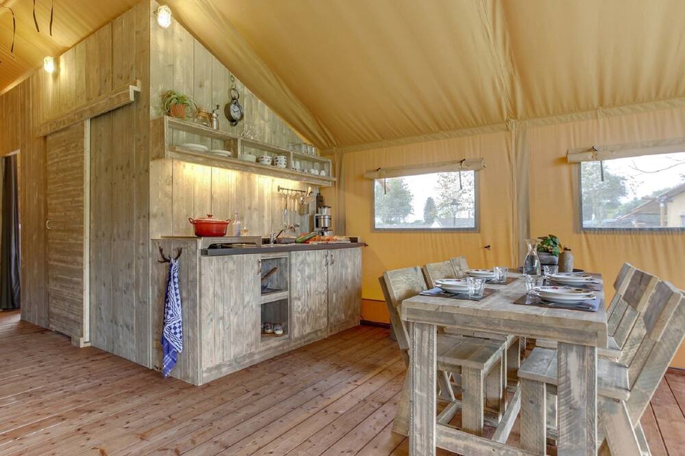 Tent Lodge With Sanitary Facilities at the Bedafse Bergen - Campsite