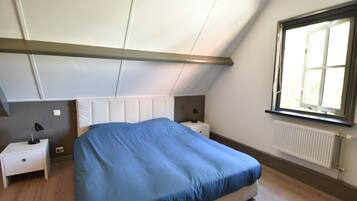 1 bedroom, individually furnished, bed sheets