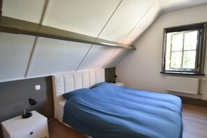 Apartment | 1 bedroom, individually furnished, bed sheets - Apartment Sint Maartensbrug Near Beach (Sint Maartensbrug)