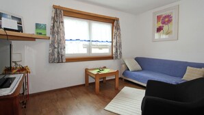 Living room - Lovely Holiday Home in Zell am Ziller With Terrace (Zell am Ziller)