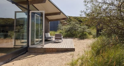 Modern Retreat by the Dunes
