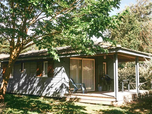 Comfortable Chalet With a Porch Near the Atlantic Coast