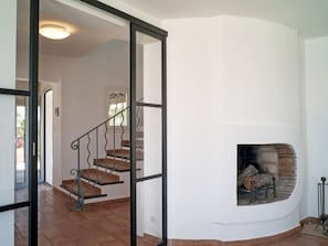 Reception - Uxurious Villa in Fréjus With Heated Pool & Panoramic View (Frejus)