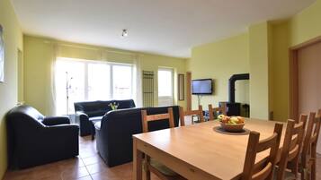 House | Dining