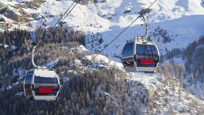 Unclassified image, 2 of 9, button - Alpine Stay w/ Spa + Views (Tignes)