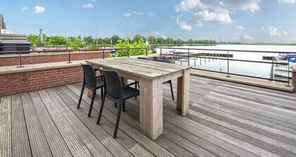 Tidy Apartment with Dishwasher near Amsterdam