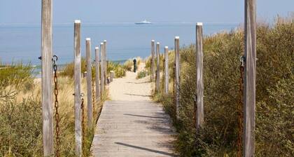 Semi-detached Holiday Home With Wifi, Near the Beach