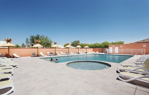 Nice Apartment Near Aigues-mortes