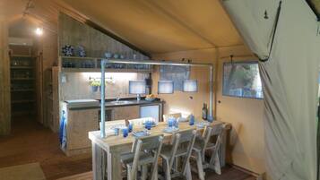 Tent | Private kitchen | Coffee/tea maker