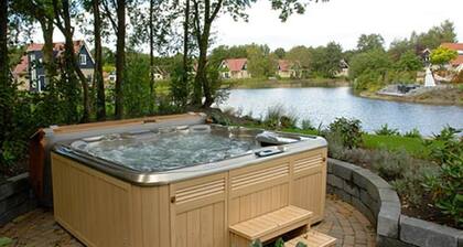 House With a Bubble Bath, 20 km. From Assen