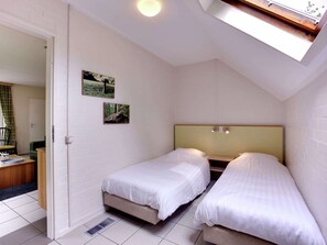 Casa | 3 quartos, individualmente mobiliados, roupa de cama