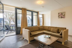 Living room - Luxurious Apartment Near the sea (Domburg)