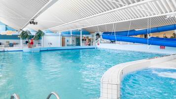 Bungalow | Pool | Outdoor pool