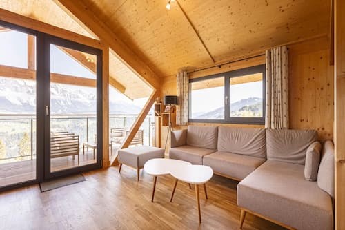 Chalet | Living area