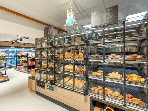 Beautiful Villa With Swimming Pool