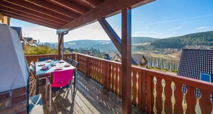 Villa With Bubble Bath, Solarium and Fireplace