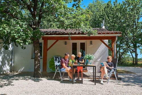 Bungalow in France With Private Garden