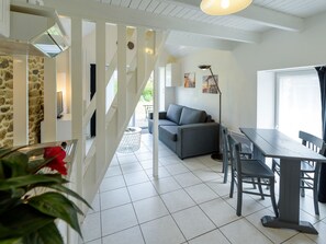 House | Living room - Holiday Home With Private Pool (Plouguin)