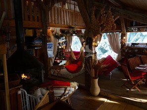 House | Living room | Fireplace, DVD player, MP3 dock - Wooden Chalet in the Alpine Commune of Taninges (Taninges)