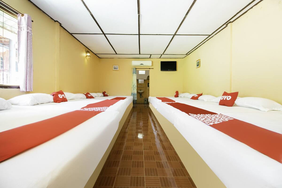 Family Room, Multiple Beds | Desk, free WiFi, bed sheets