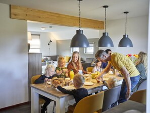 Dining - Nice Villa With Sauna, Whirlpool & Steam Shower (Roggel)
