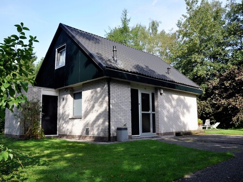 Detached House With Dishwasher, Giethoorn at 21 km