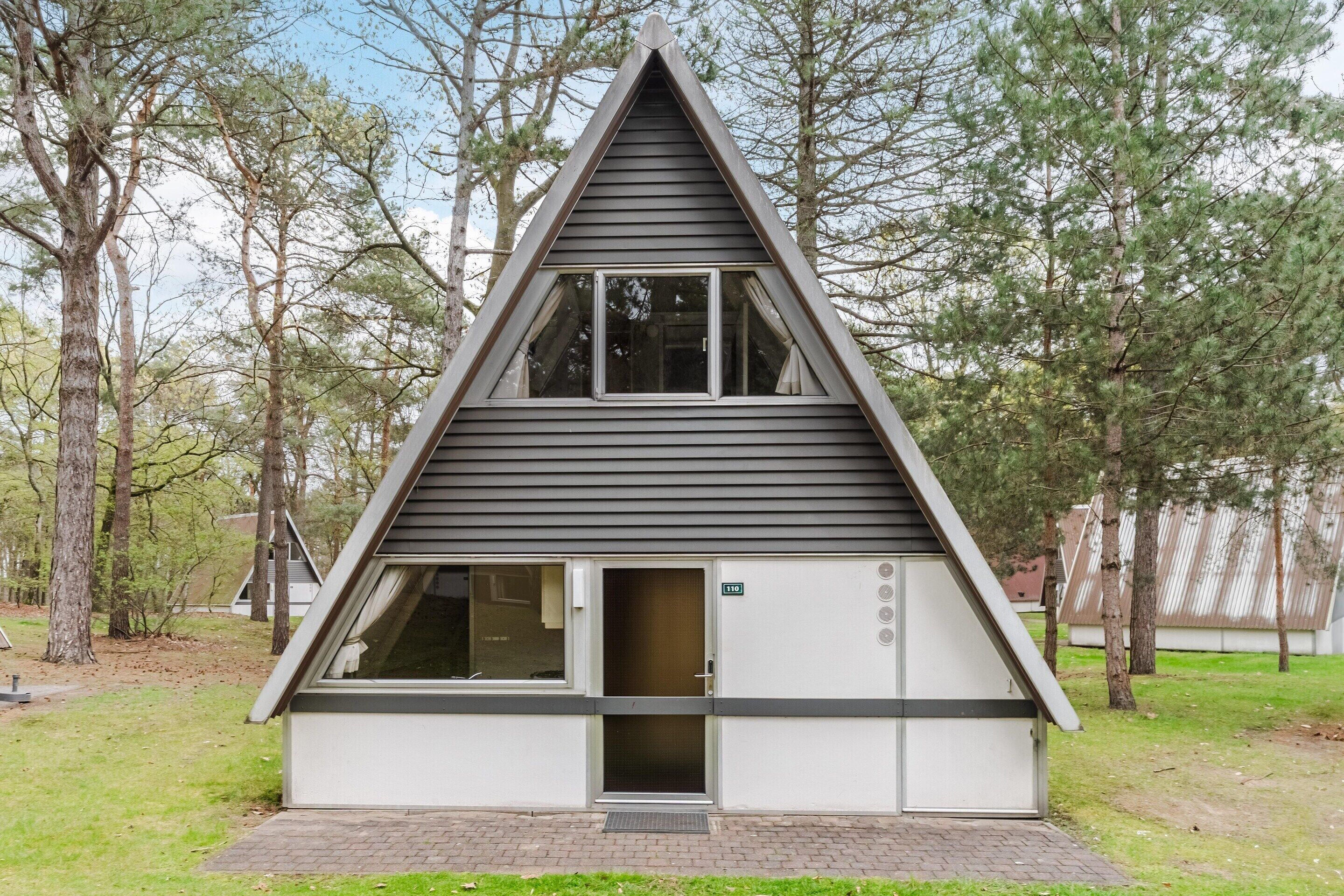 Bungalow | Exterior