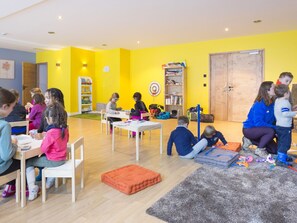 Children's area - Attractive Apartment in a Chalet Directly on the ski Slope (Tignes)