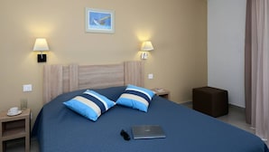 Unclassified image, 2 of 11, button - Apartment in Le Barcares With Sea View (Le Barcares)