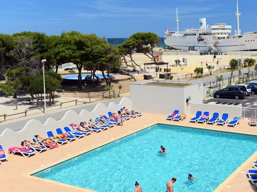 Apartment in Le Barcares With Sea View