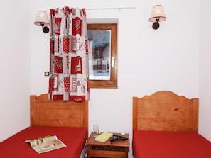 Apartment | Room amenity - Alpine Stay Near Slopes (Les Deux Alpes)