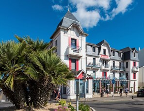 Exterior - Apartment in Cote D'amour by La Baule Bay (Pornichet)