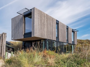 House | View from property - Modern Lodge With 2 Bathrooms, Near the Beach (Zandvoort)