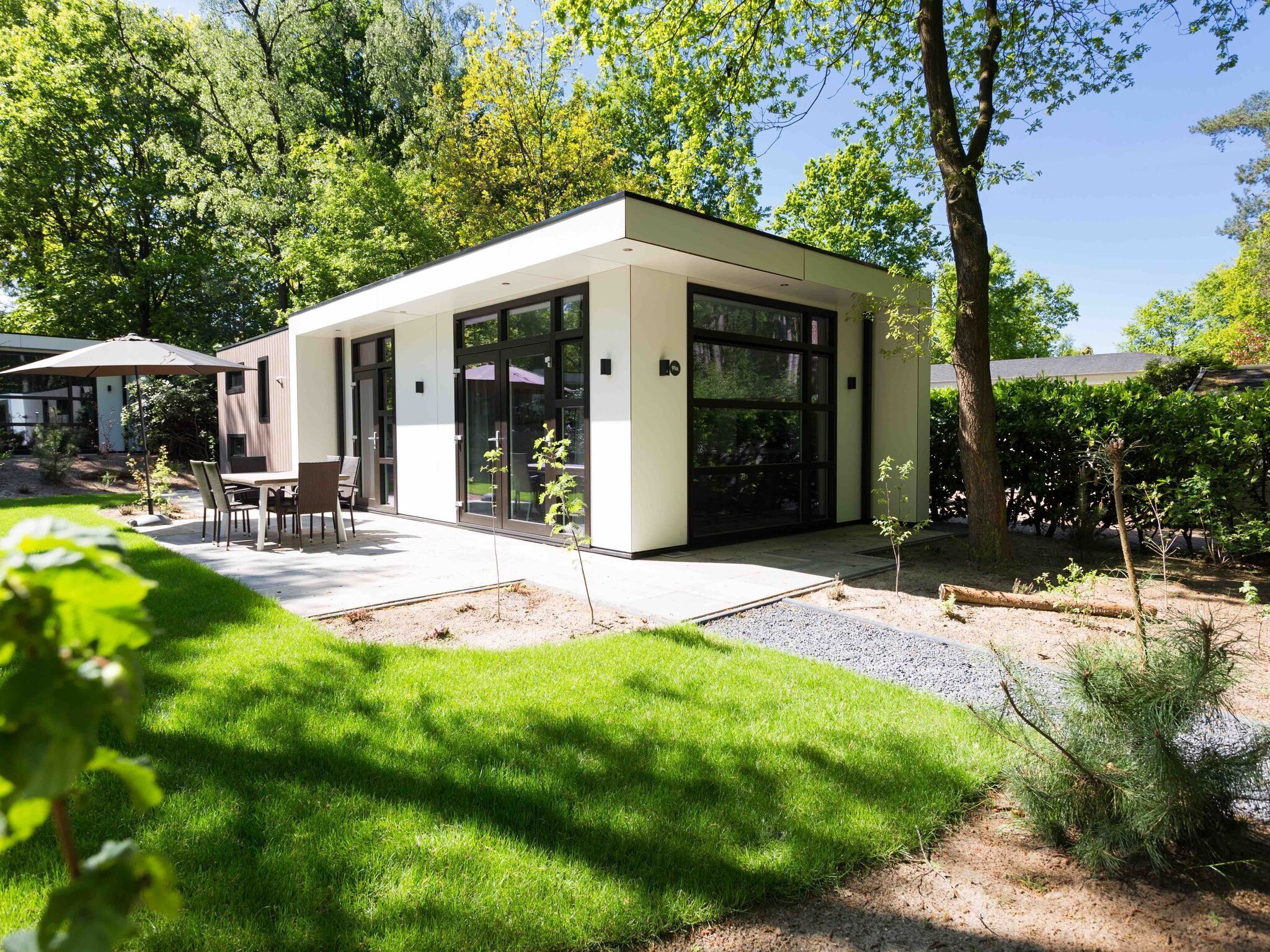 Luxurious, Modern Chalet With Dishwasher, Close to De Veluwe