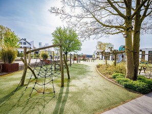 平房 | 住宿地面